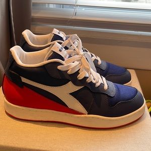 Worn twice in great condition Diadora Mens Magic Color Casual Sneakers Shoes